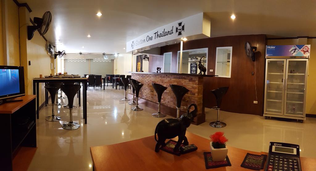 Burnout Guesthouse Pattaya Dış mekan fotoğraf