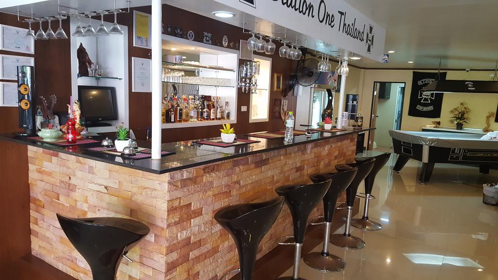 Burnout Guesthouse Pattaya Dış mekan fotoğraf